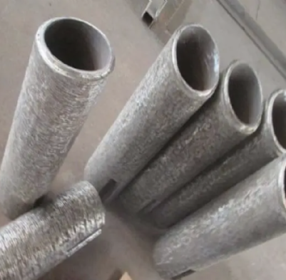 Outer-welded pipe